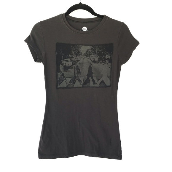 EUC Beatles Abbey Road T-Shirt - Picture 1 of 8